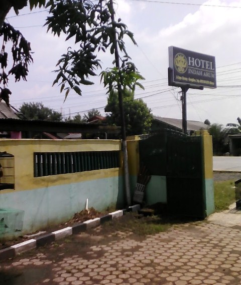 Balik Jembatan, Nyaman di Hati: Hotel Indah Arum